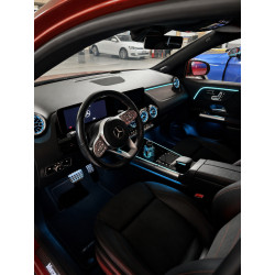 MERCEDES BENZ GLA 200 AMG